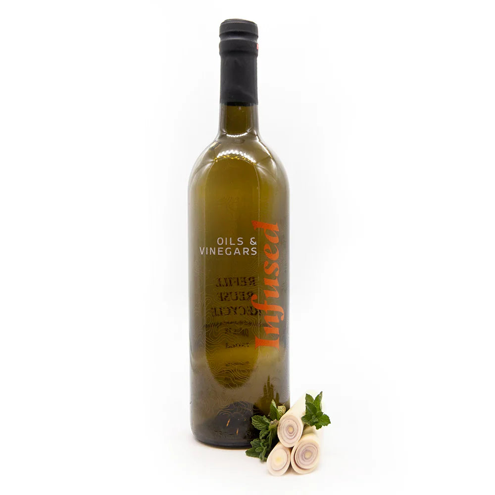 Vinaigre blanc infusé à la citronnelle et à la menthe
